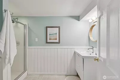 6734 18th Avenue NW, Seattle, WA 98117 - Photo 27