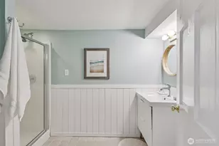 6734 18th Ave NW, Seattle, WA 98117 - Photo 27