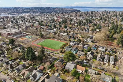 6734 18th Avenue NW, Seattle, WA 98117 - Photo 39