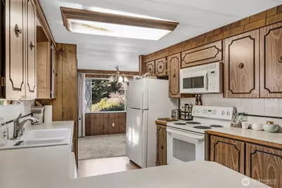 2200 196th Street SE #76, Bothell, WA 98012 - Photo 7