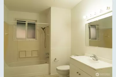 17529 Brook Boulevard, Bothell, WA 98012 - Photo 21