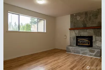 17529 Brook Boulevard, Bothell, WA 98012 - Photo 29