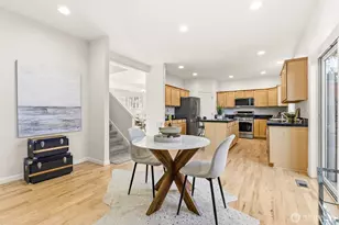 2017 NE 24th Pl, Renton, WA 98056 - Photo 13