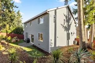 2017 NE 24th Pl, Renton, WA 98056 - Photo 37