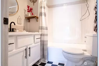 3837 E G St, Tacoma, WA 98404 - Photo 9