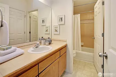 8518 Midvale Avenue NW #B, Seattle, WA 98103 - Photo 7