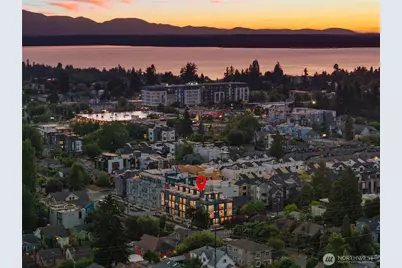 8303 C 12th Avenue NW, Seattle, WA 98117 - Photo 3