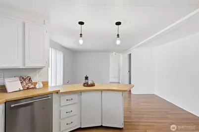 1415 84th Street SE #172, Everett, WA 98208 - Photo 11