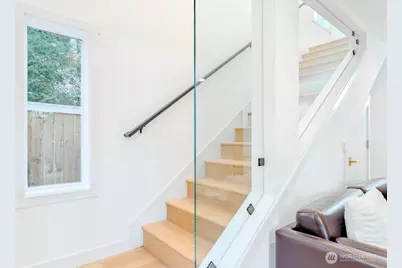 1518 NE 106th Street, Seattle, WA 98125 - Photo 13