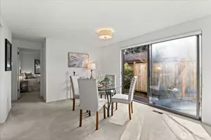 24504 13th Ave S, Des Moines, WA 98198 - Photo 5