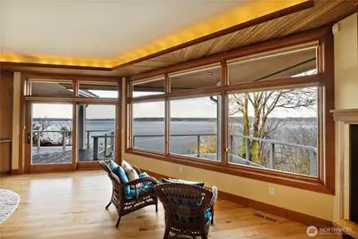 8204 East Side Drive NE, Tacoma, WA 98422 - Photo 7