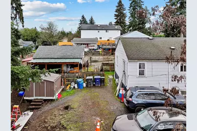 12206 1st Avenue S, Seattle, WA 98168 - Photo 7