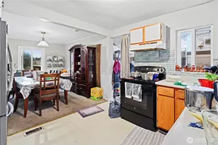 12206 1st Ave S, Seattle, WA 98168 - Photo 11