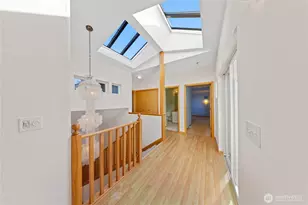 2337 W Beach Rd, Oak Harbor, WA 98277 - Photo 11