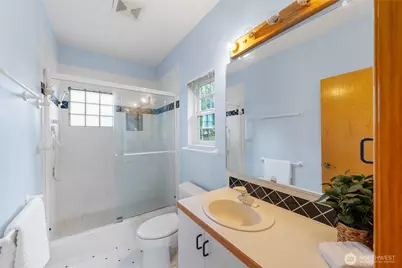 2337 West Beach Road, Oak Harbor, WA 98277 - Photo 13