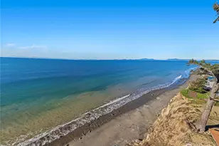 2337 W Beach Rd, Oak Harbor, WA 98277 - Photo 35