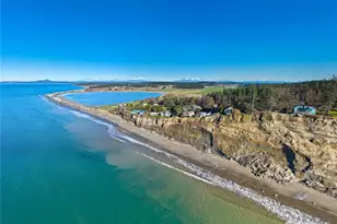 2337 W Beach Rd, Oak Harbor, WA 98277 - Photo 35