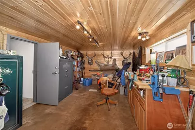 2775 4th Street SE, East Wenatchee, WA 98802 - Photo 25