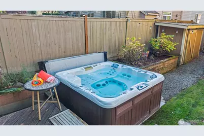 8812 Norman Avenue SE, Snoqualmie, WA 98065 - Photo 33