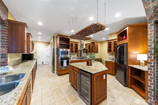 6608 Ivy St, Anacortes, WA 98221 - Photo 15