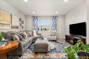 17402 118th Ave Ct E, Puyallup, WA 98374 - Photo 3