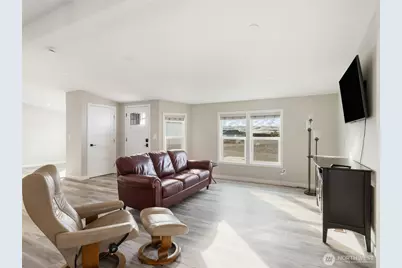 734 Lakeside Way SW, Mattawa, WA 99349 - Photo 13