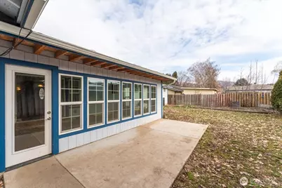 902 Ivy Avenue, Cashmere, WA 98815 - Photo 29