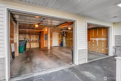 7004 Holly Park Drive S, Seattle, WA 98118 - Photo 25