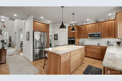 1110 N 27th Place, Renton, WA 98056 - Photo 5