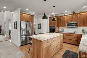 1110 N 27th Pl, Renton, WA 98056 - Photo 5