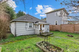 7361 17th Ave NW, Seattle, WA 98117 - Photo 3