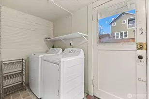 7361 17th Ave NW, Seattle, WA 98117 - Photo 15