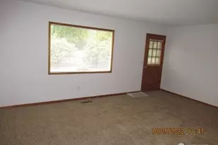 305 138 St E, Tacoma, WA 98445 - Photo 23