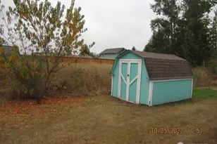 305 138 St E, Tacoma, WA 98445 - Photo 29