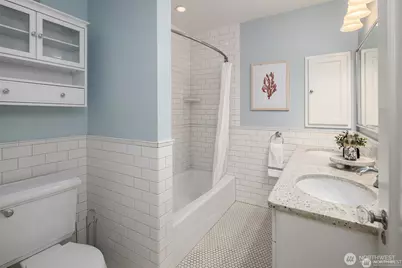 3832 48th Avenue NE, Seattle, WA 98105 - Photo 31