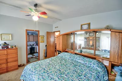 32314 71st Avenue S, Roy, WA 98580 - Photo 17