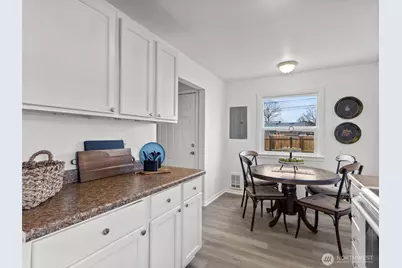 6802 S Oakes Street, Tacoma, WA 98409 - Photo 9