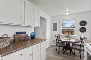 6802 S Oakes St, Tacoma, WA 98409 - Photo 9