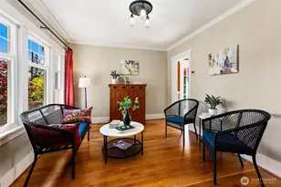 8403 32nd Ave SW, Seattle, WA 98126 - Photo 3