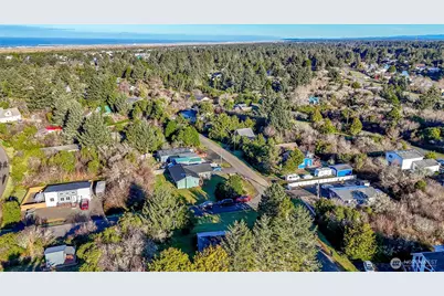 199 Wishkah Street SW, Ocean Shores, WA 98569 - Photo 31