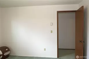 946 Ocean Shores Blvd SW, Ocean Shores, WA 98569 - Photo 5