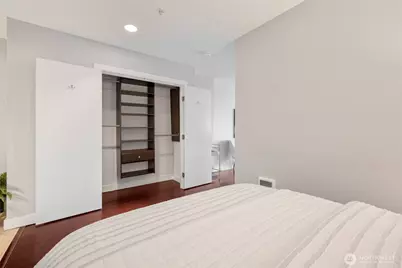 2440 Western Avenue #801, Seattle, WA 98121 - Photo 29