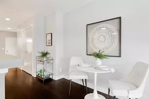 2440 Western Ave, Seattle, WA 98121 - Photo 17