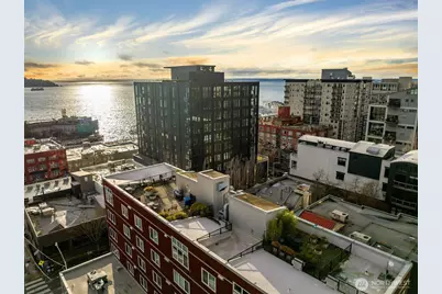 2440 Western Avenue #801, Seattle, WA 98121 - Photo 9