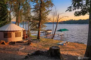 23 Yurt E Lake Sammamish Parkway NE, Sammamish, WA 98074 - Photo 1