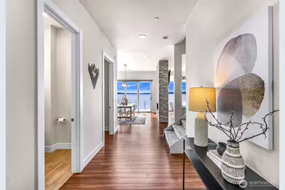 12065 30th Avenue SW, Burien, WA 98146 - Photo 3