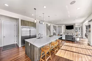 12065 30th Ave SW, Burien, WA 98146 - Photo 11