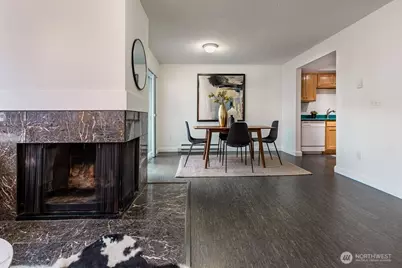 2001 E Yesler # 17, Seattle, WA 98122 - Photo 3