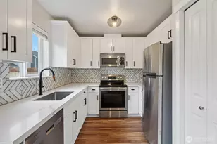 6474 Park St E, Fife, WA 98424 - Photo 11