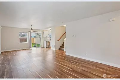 6474 Park Street E, Fife, WA 98424 - Photo 5